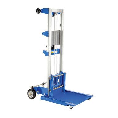 Straddle manual stacker with the removable deck platform lowered.
