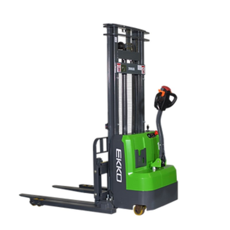 Lithium straddle stacker in green and black, capable of lifting 3000 lbs, with a height of 189 inches and side-shift feature.
