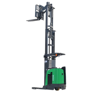 EK18RR-Li Series stand-up reach truck in green and black, featuring a 4000 lb capacity against a white backdrop.