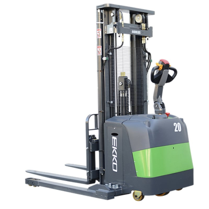 EKKO EB16EAS-189Li Lithium Straddle Stacker in green and black, designed for lifting up to 4400 lbs with a height of 189 inches.